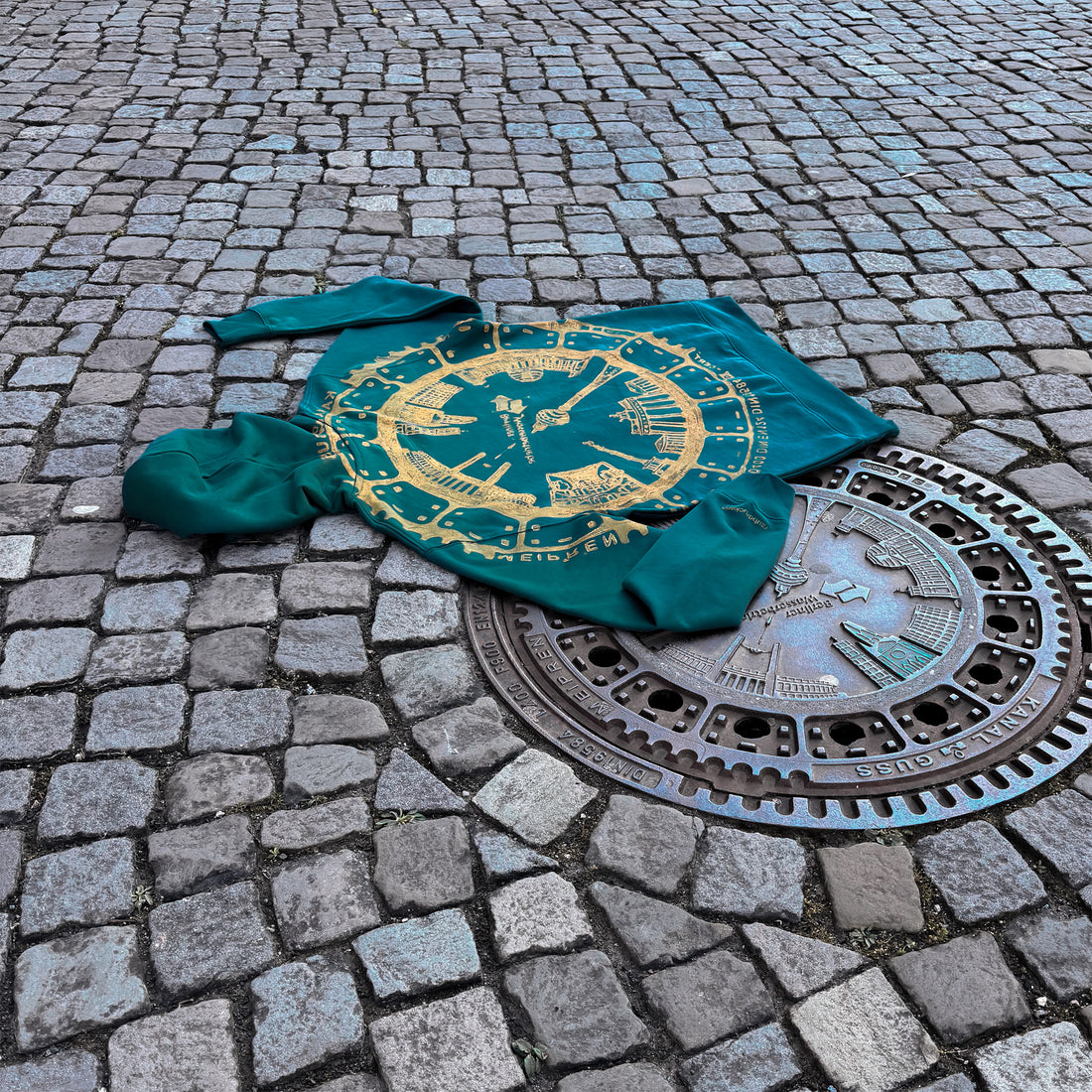 Berlin Mitte Hoodie
